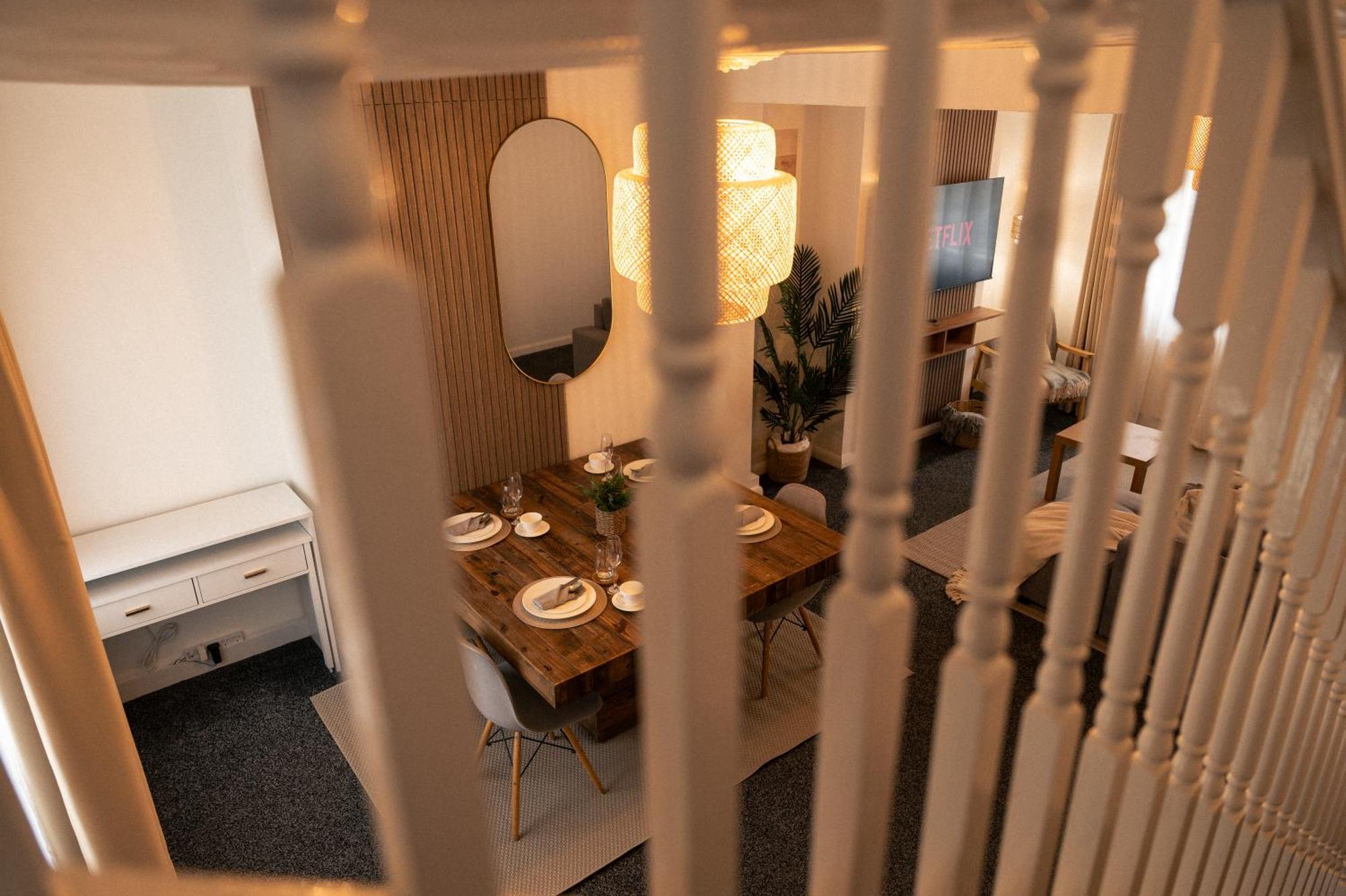 Holiday home 2 Bedroom Cozy Sleeps 6 With 1gb Wi-fi Near Durham & Darlington-kynren